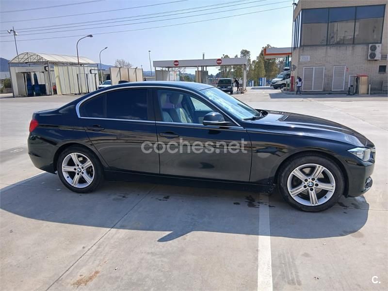 Käytetty BMW 320 184 HP (135 kW) 2015 Musta Sedan