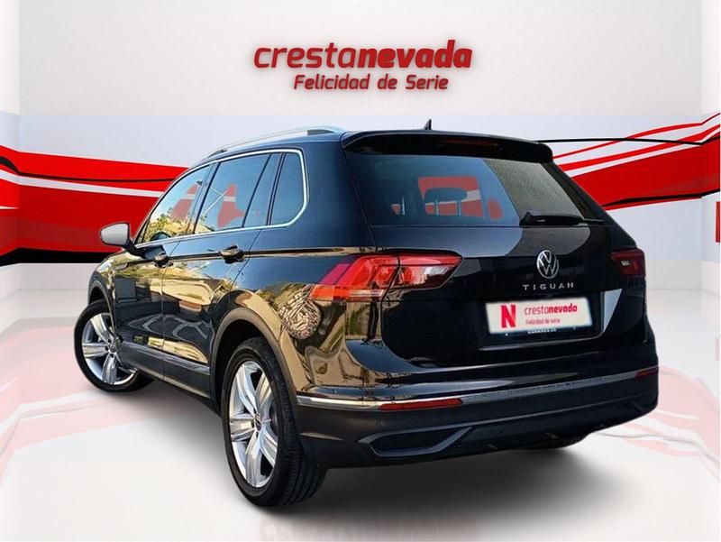 Usado VW Tiguan Life 150 CV (110 kW) 2021 Negro SUV