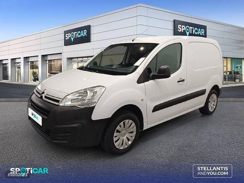 Usado Citroën Berlingo 49 kW (67 CV) 2021 Blanco Monovolumen