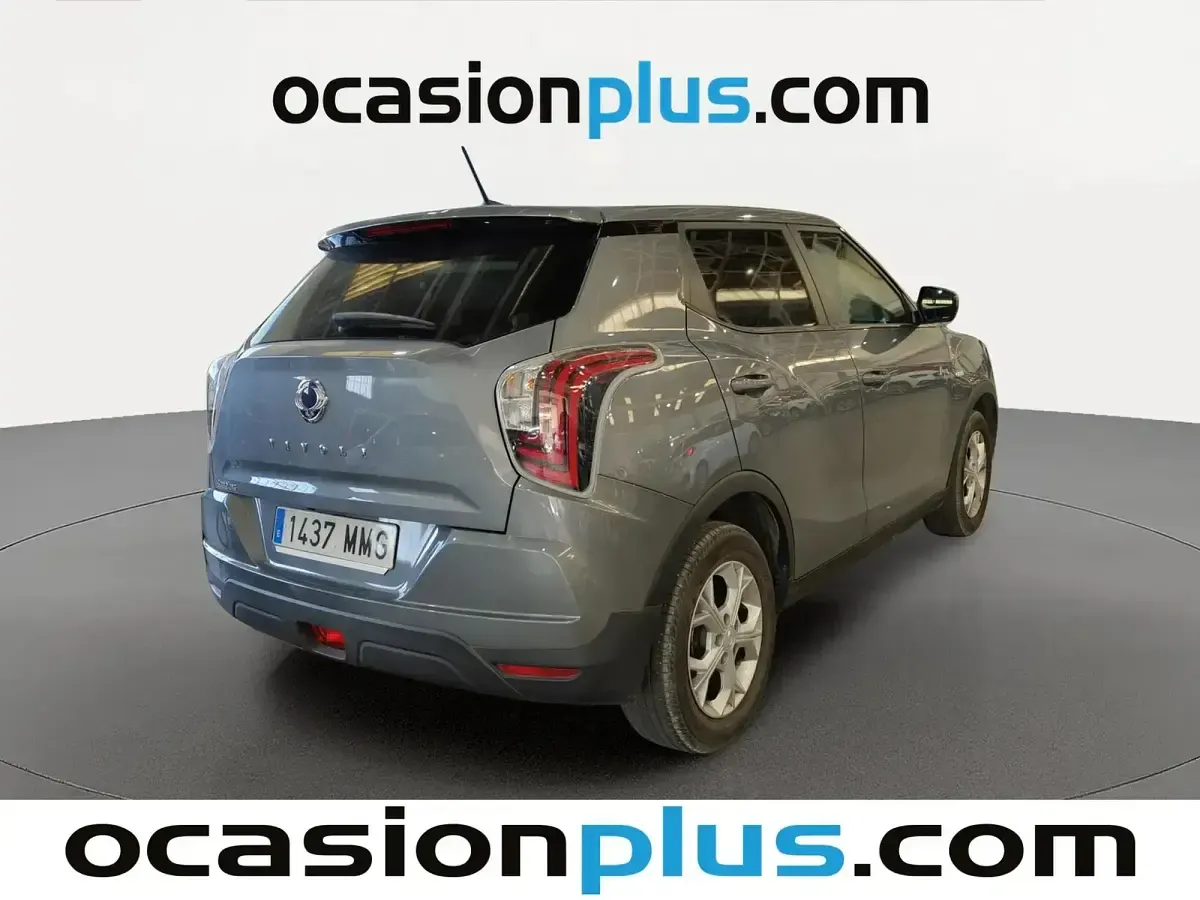 Usado SsangYong Tivoli 128 CV (94 kW) 2023 Gris SUV
