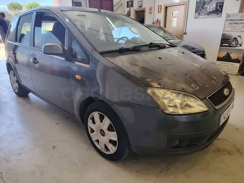 Usado Ford C-MAX Ghia 136 CV (100 kW) 2004 Gris / plata Monovolumen