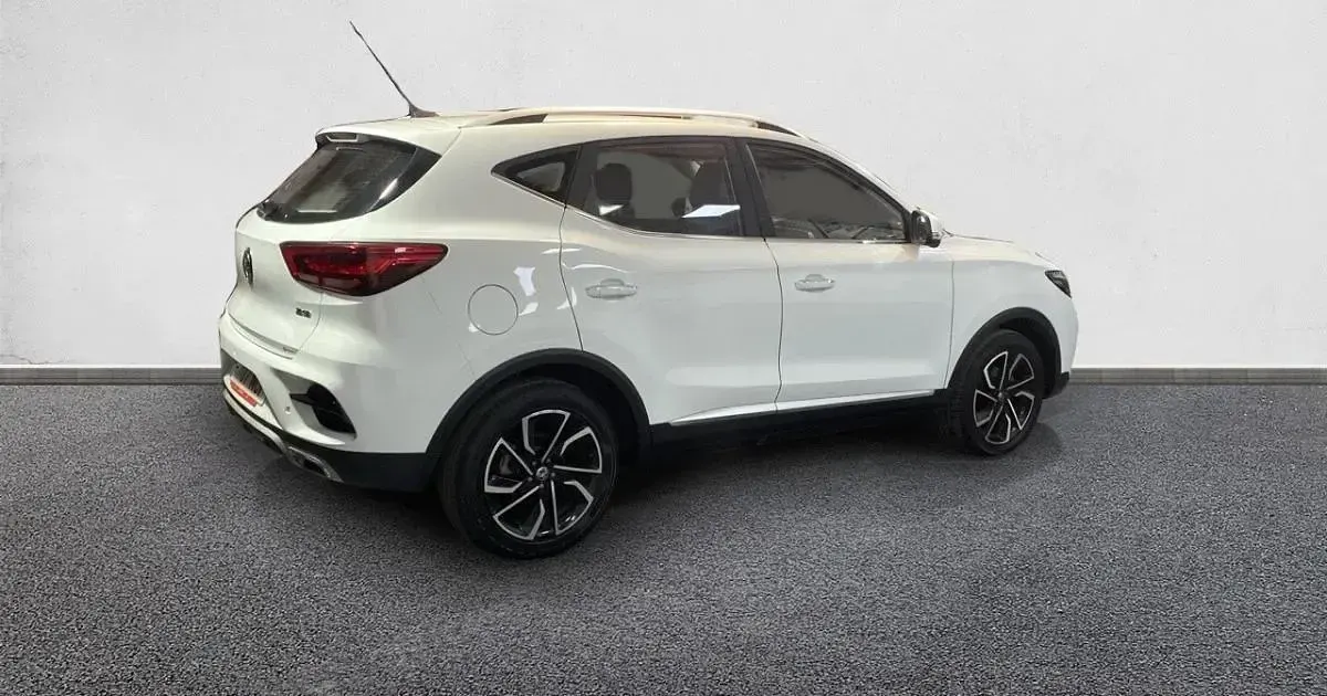 Usado MG ZS Luxury 106 CV (77 kW) 2025 SUV