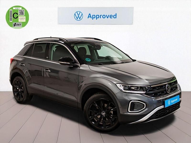 Gris Usado 2024 VW T-Roc SUV | 28.990 € (Un poco caro) - Imagen 1/4