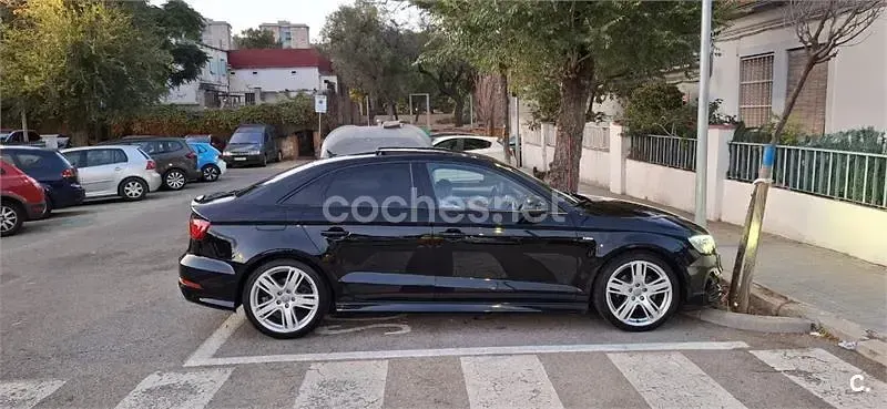 Usado Audi A3 S-Line 110 CV (80 kW) 2016 Negro Berlina