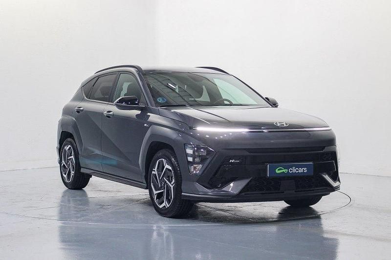 Usado Hyundai Kona N Line 141 CV (103 kW) 2023 Negro SUV