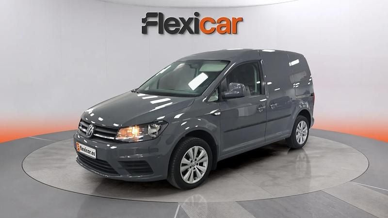 Usado VW Caddy Trendline 110 CV (80 kW) 2016 Gris Monovolumen