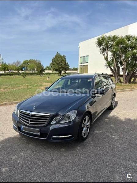 Gris / plata Usado 2012 Mercedes E200 Avantgarde Familiar | 11.000 € (Buen precio) - Imagen 1/4