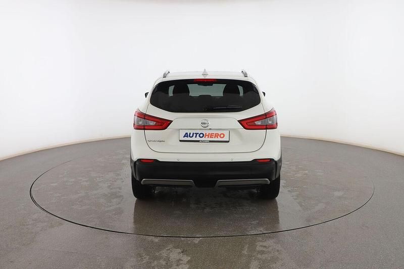 Usado Nissan Qashqai Tekna 116 CV (85 kW) 2019 Blanco SUV