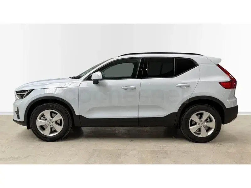 Nuevo Volvo XC40 163 CV (119 kW) 2026 Blanco SUV