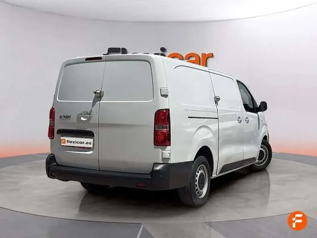 Usado Peugeot Expert 102 CV (75 kW) 2022 Blanco Van