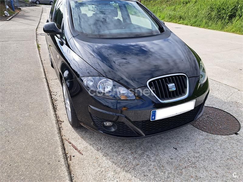 Negro Usado 2013 Seat Altea Style Monovolumen | 8000 € (Caro) - Imagen 1/4