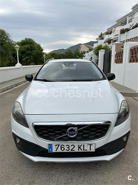 Usado Volvo V40 CC 150 CV (110 kW) 2014 Blanco Familiar