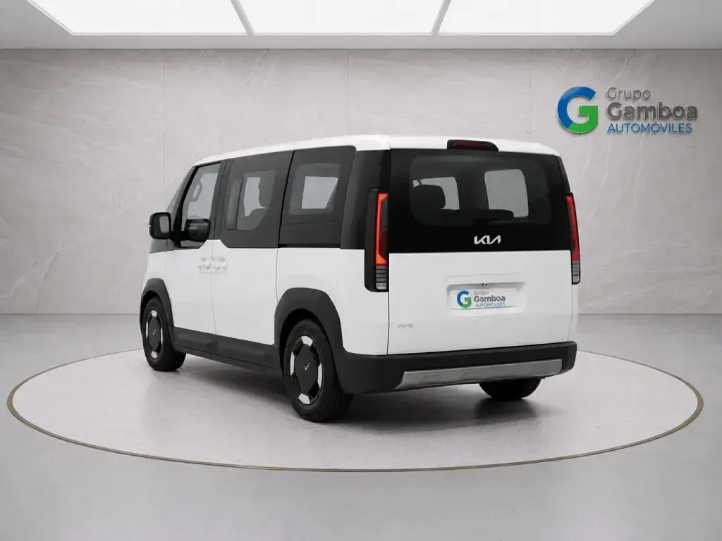 Usado Kia PV5 119 kW (163 CV) 2026 Blanco Monovolumen
