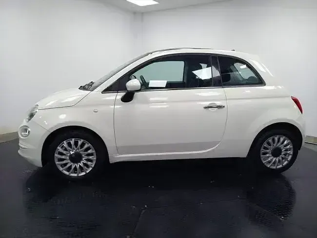 Używany Fiat 500 Lounge 69 KM (50 kW) 2019 Biały Sedan/Limuzyna