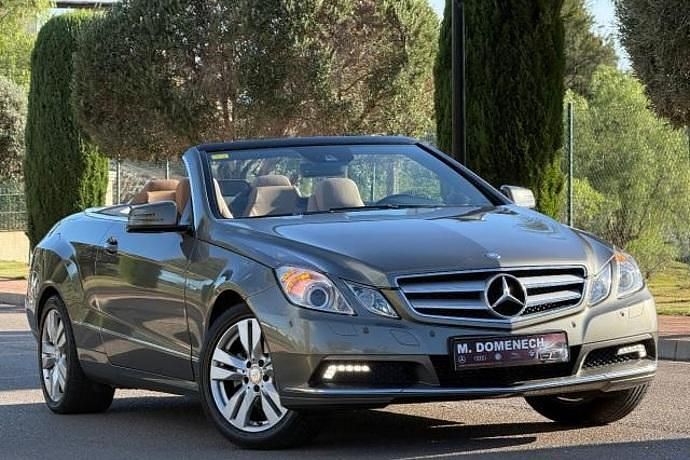 Usado Mercedes E200 184 CV (135 kW) 2010 Amarillo Descapotable