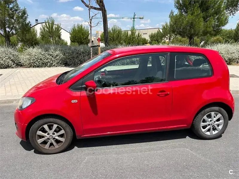 Usado Skoda Citigo Ambition 60 CV (44 kW) 2013 Rojo Utilitario