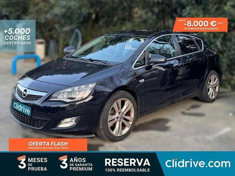 Usado Opel Astra Sport 120 CV (88 kW) 2010 Negro Utilitario