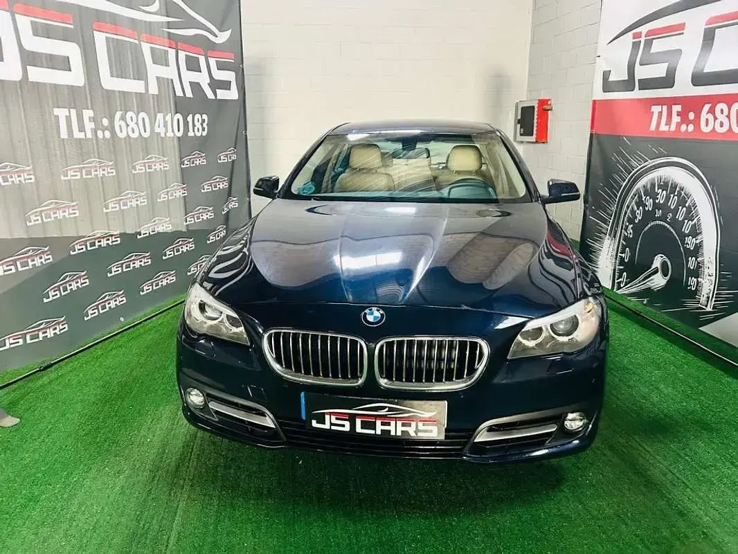 Usado BMW 520 Comfort Edition 184 CV (135 kW) 2014 Azul Berlina