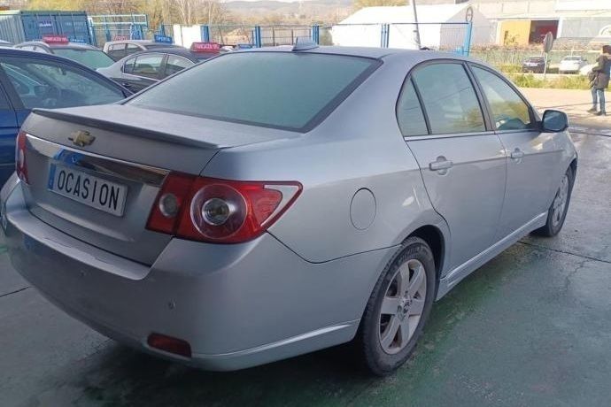 Usado Chevrolet Epica 150 CV (110 kW) 2007 Gris Berlina