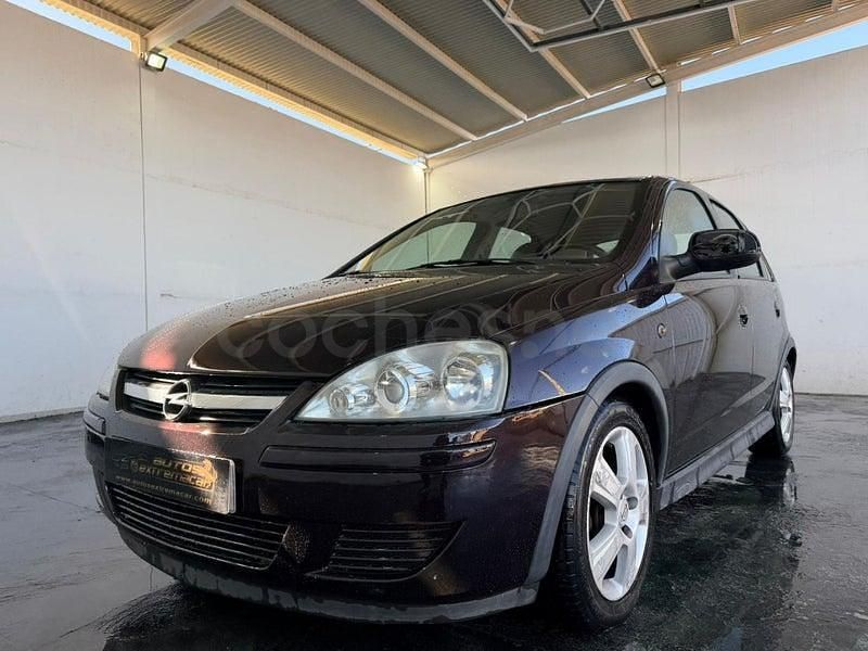 Usado Opel Corsa Enjoy 80 CV (58 kW) 2006 Negro Berlina