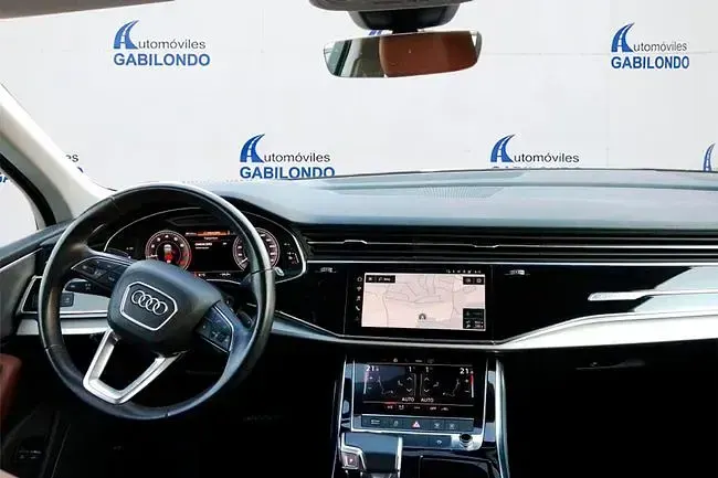Usado Audi Q7 381 CV (280 kW) 2022 Gris SUV