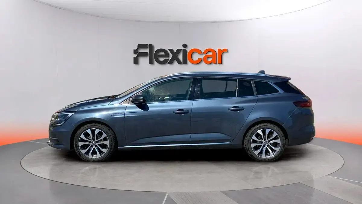 Usado Renault Mégane GrandTour Techno 140 CV (102 kW) 2022 Azul Familiar