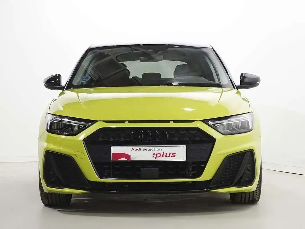 Usado Audi A1 Sportback 150 CV (110 kW) 2021 Amarillo Utilitario