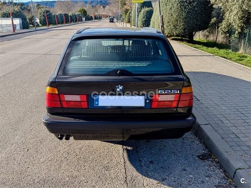 Usado BMW 525 192 CV (141 kW) 1995 Negro Familiar