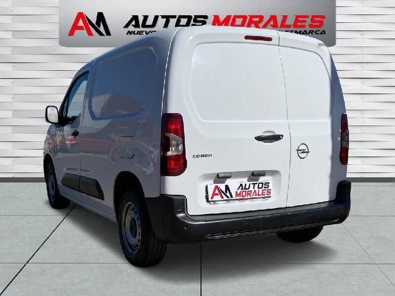 Usado Opel Combo S 100 CV (73 kW) 2021 Blanco Monovolumen