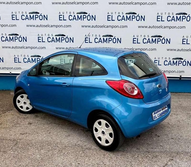 Usado Ford Ka S 69 CV (50 kW) 2014 Azul Utilitario