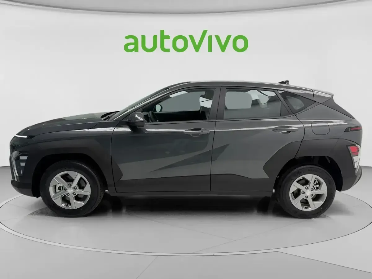 Nuevo Hyundai Kona 100 CV (73 kW) 2025 Gris SUV