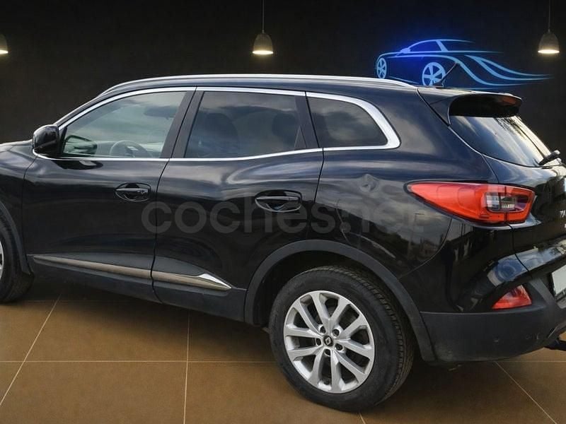 Usado Renault Kadjar Zen 130 CV (95 kW) 2017 Negro SUV