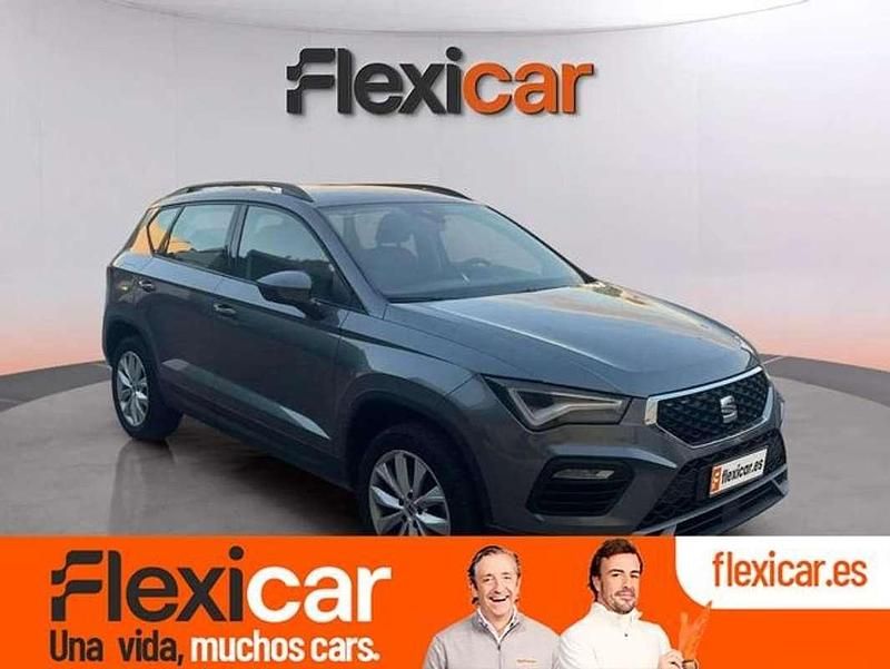 Usado Seat Ateca Style 150 CV (110 kW) 2023 Gris SUV