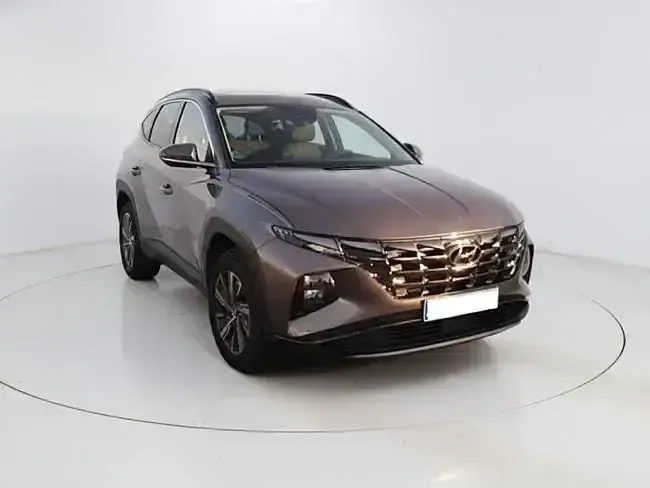 Usado Hyundai Tucson 230 CV (169 kW) 2022 Gris SUV