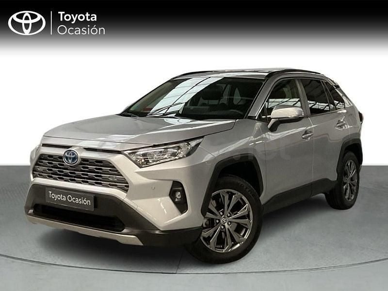 Gris / plata Usado 2025 Toyota RAV4 Hybrid Advance SUV | 40.900 € (Precio justo) - Imagen 1/4