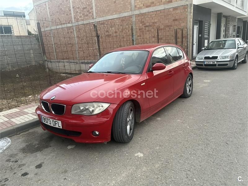 Usado BMW 120 163 CV (119 kW) 2005 Rojo Utilitario