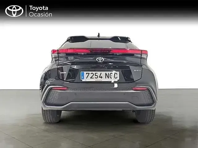 Usado Toyota C-HR Advance 140 CV (102 kW) 2025 Negro SUV
