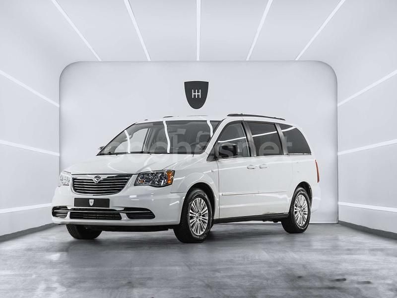 Blanco Usado 2014 Lancia Voyager Silver Monovolumen | 11.999 € (Precio justo) - Imagen 1/4