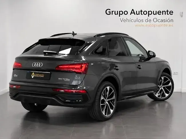 Usado Audi Q5 Advanced Plus 299 CV (219 kW) 2022 Gris SUV