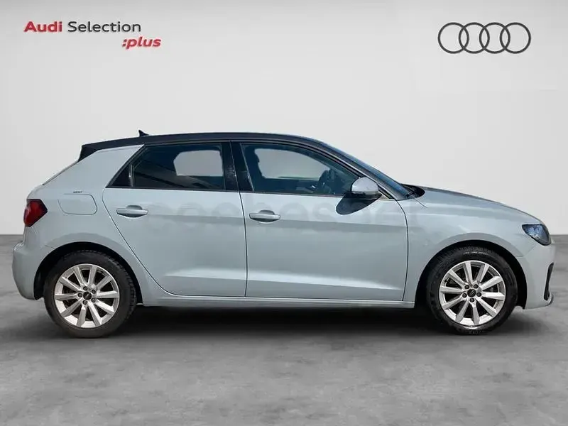 Usado Audi A1 Sportback Advanced Plus 110 CV (80 kW) 2023 Gris / plata Utilitario