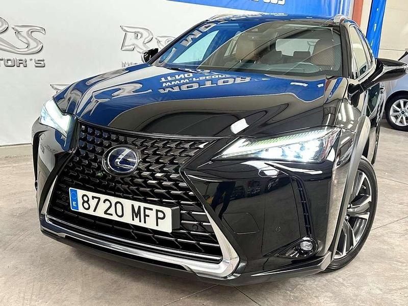 Usado Lexus UX 250h Executive Line 184 CV (135 kW) 2019 Negro SUV