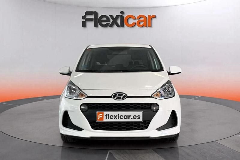 Usado Hyundai i10 67 CV (49 kW) 2018 Blanco Utilitario