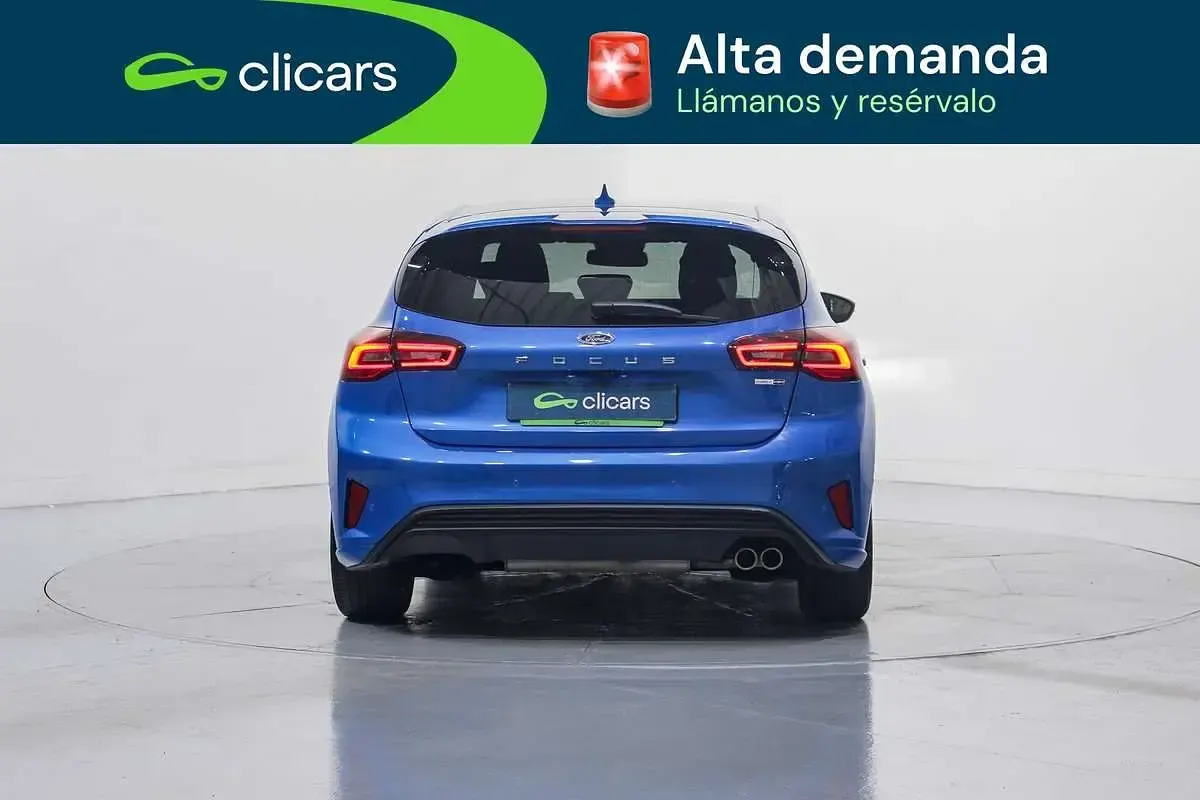 Usado Ford Focus ST-Line 125 CV (91 kW) 2022 Azul Utilitario