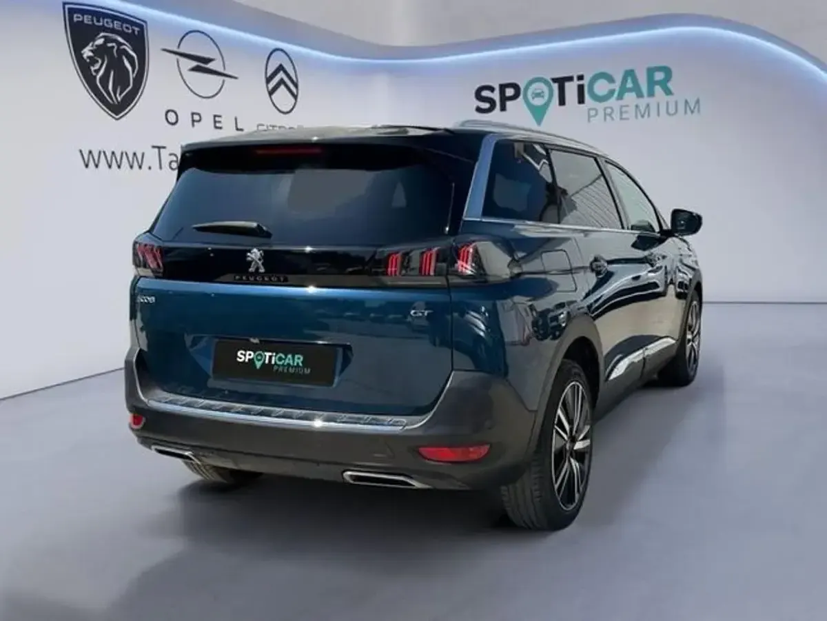 Usado Peugeot 5008 GT 180 CV (132 kW) 2022 Azul SUV