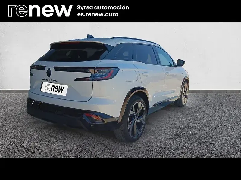 Usado Renault Austral Techno Esprit Alpine 160 CV (117 kW) 2024 Blanco SUV