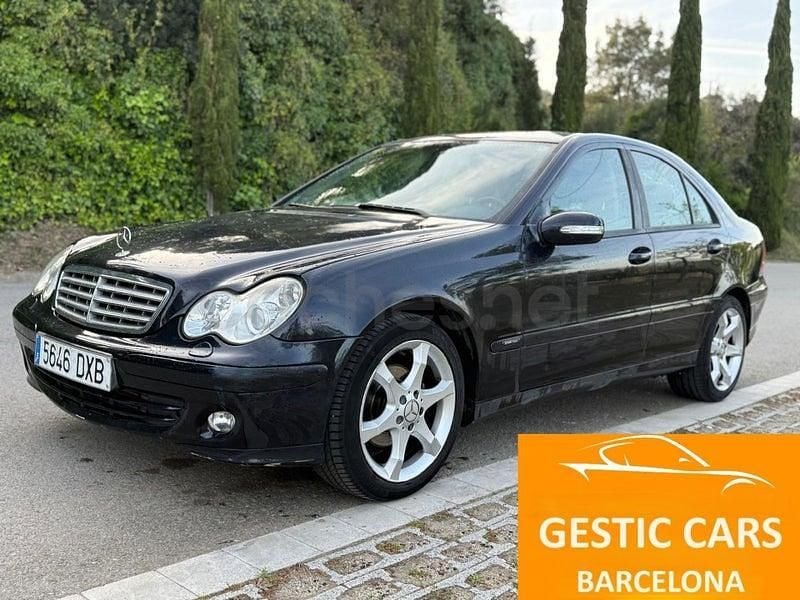 Usado Mercedes C180 Sport Edition 143 CV (105 kW) 2006 Azul Berlina