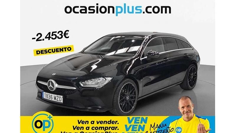 Usado Mercedes CLA180 Shooting Brake 136 CV (100 kW) 2022 Negro Familiar