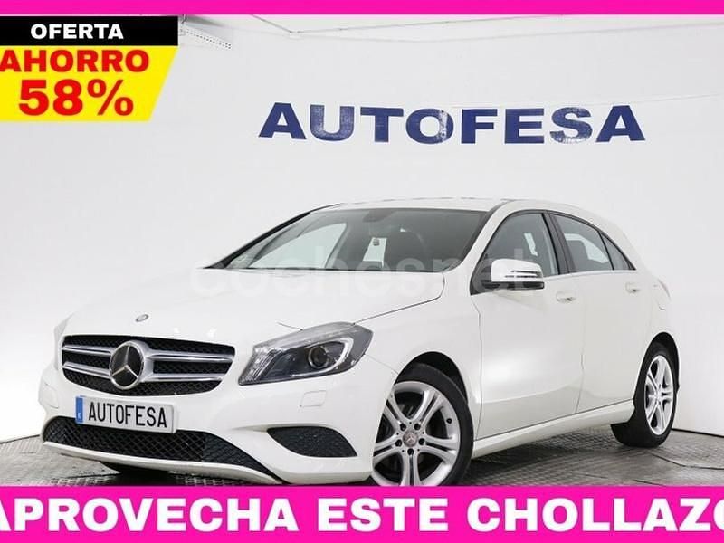 Blanco Usado 2013 Mercedes A180 Urban Berlina | 13.450 € (Precio justo) - Imagen 1/4
