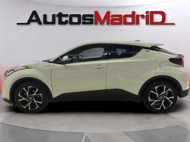 Usado Toyota C-HR Advance 122 CV (89 kW) 2021 Blanco SUV