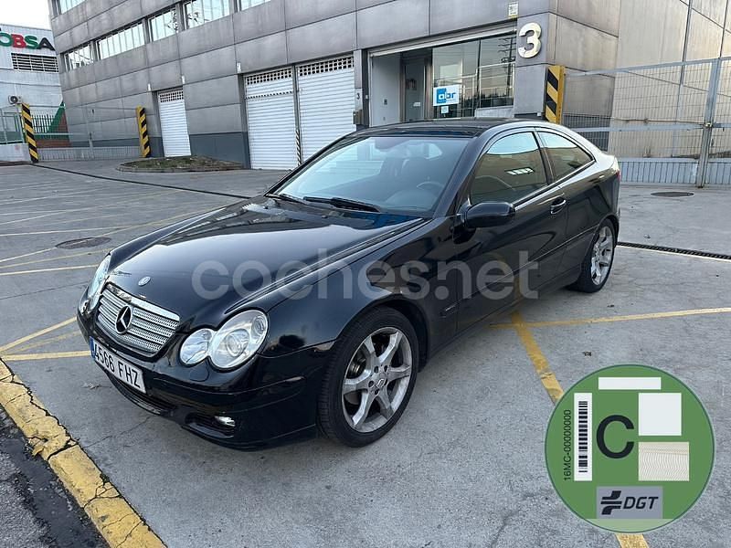 Negro Usado 2007 Mercedes C180 Sport Edition Berlina | 4500 € (Precio justo) - Imagen 1/4